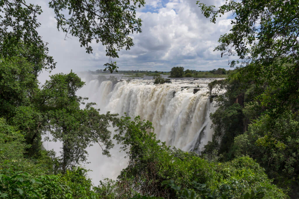 The view over the falls from the Zambian side